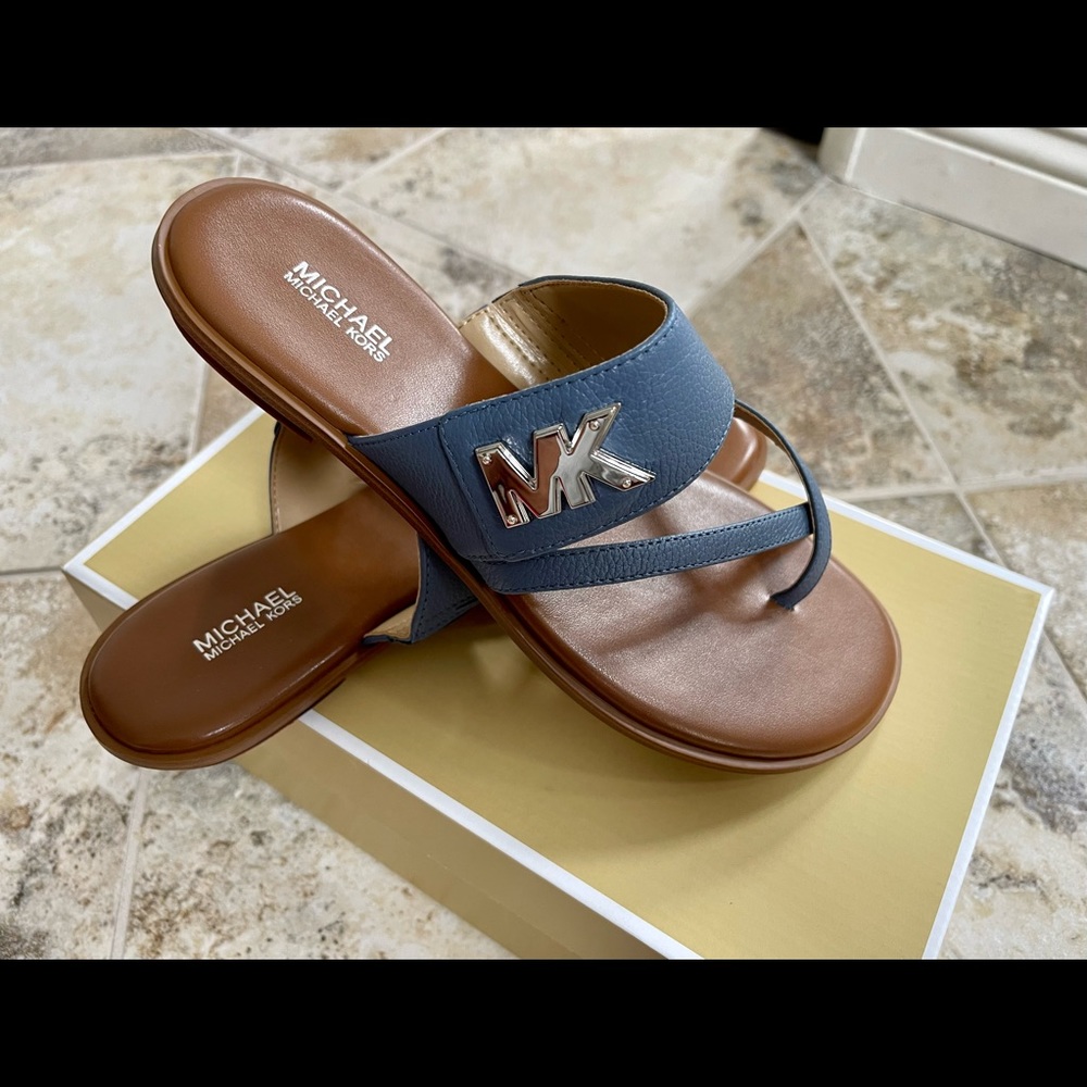 Michael Kors Sidney Flat Sandal Tumbled Leather 40S1SDFA1L Size 7.5